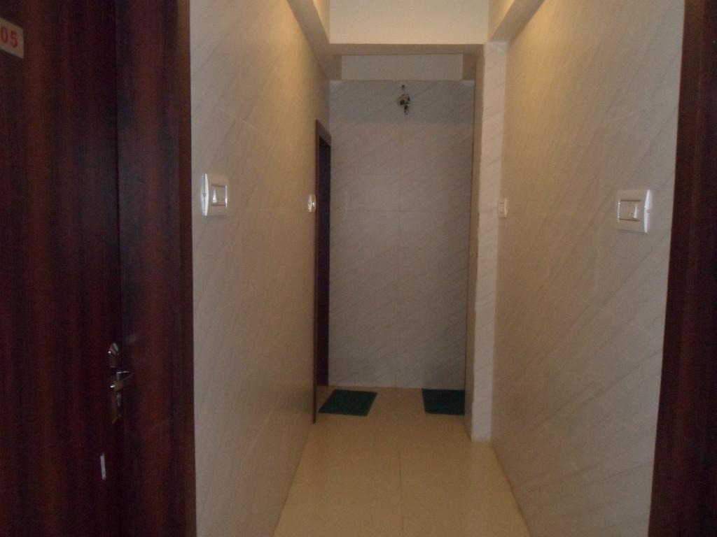 Hotel Madhusudan Dwārka Εξωτερικό φωτογραφία