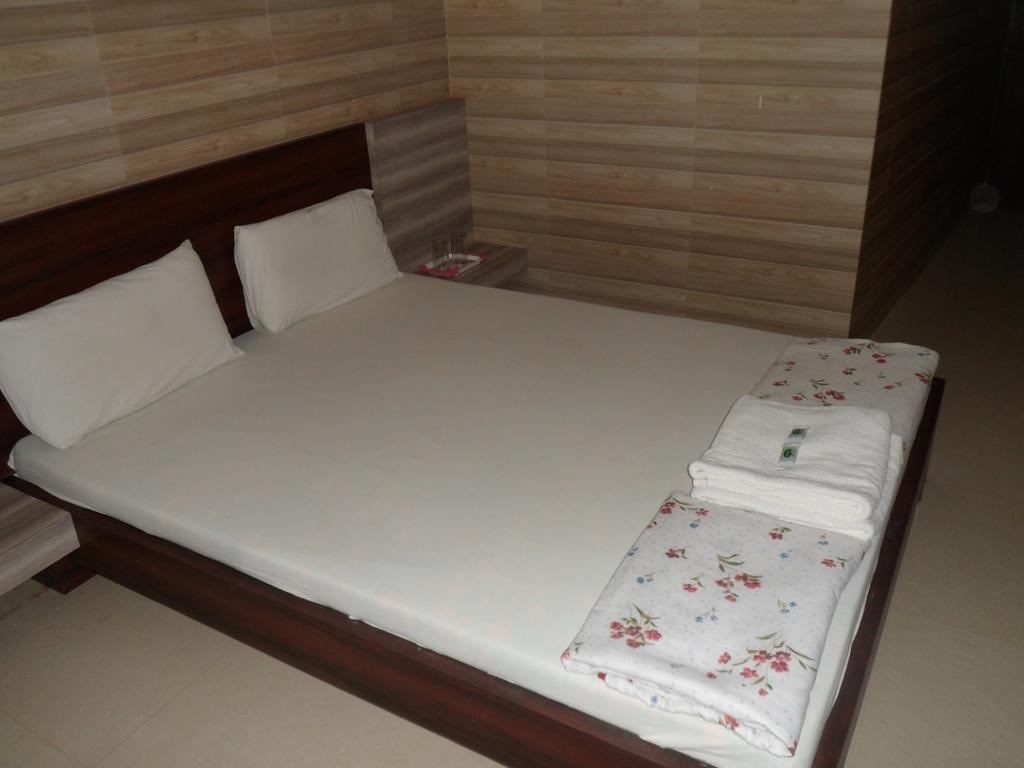 Hotel Madhusudan Dwārka Εξωτερικό φωτογραφία