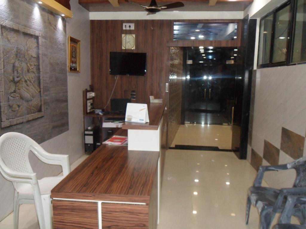 Hotel Madhusudan Dwārka Εξωτερικό φωτογραφία